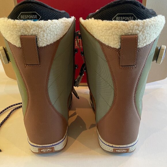 Never Worn Vans Ferra - Hana Beaman's Pro Model Snowboard Boots | Women's Size 8 - Picture 9 of 11